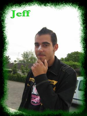voici my poto a my qui vient de stras!!!