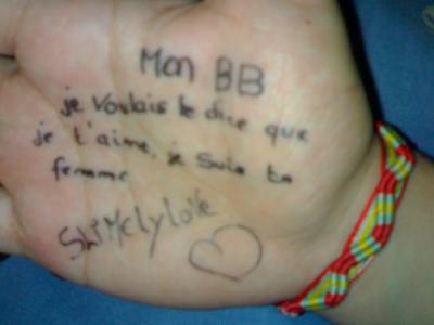Merci de m ecrire sur ma main d'amour